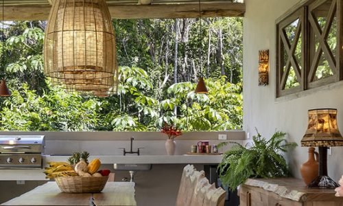 03eaeb_a0884d0cb01049a994bdbbaecfcc19b0_mv2